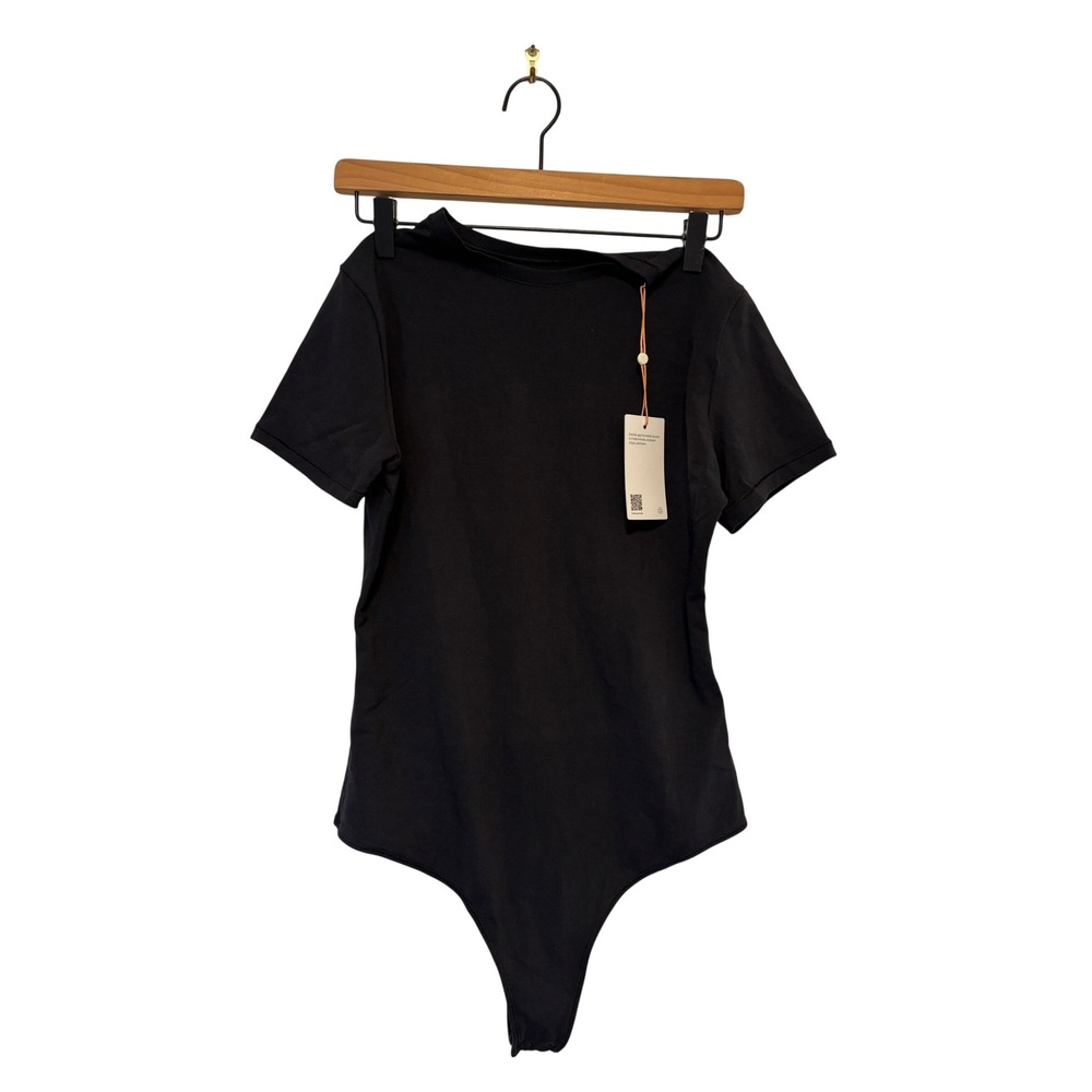 NWT Quince Organic Cotton Spandex Crew Neck Short Sleeve Bodysuit Black Size M - Picture 4 of 6